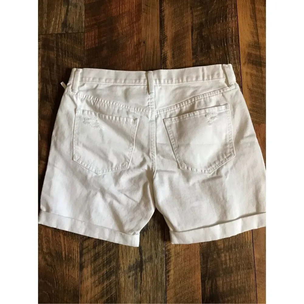 Mossimo Boyfriend Shorts SZ 2 walking shorts White cuffed hem New with tags